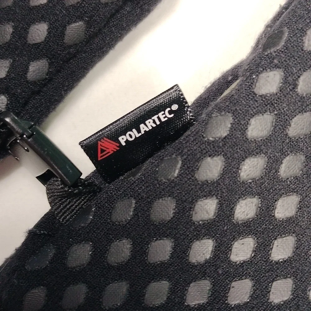 REI durable black
